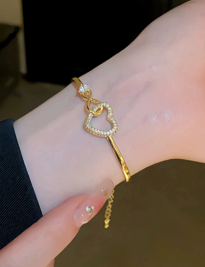 Gold Heart Bracelet – To My Mother