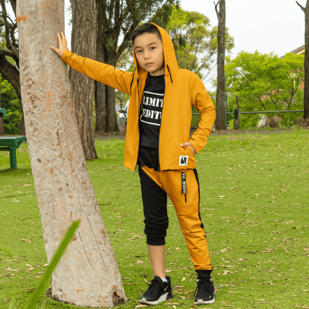 sunlit zip-pocket track pants for boys