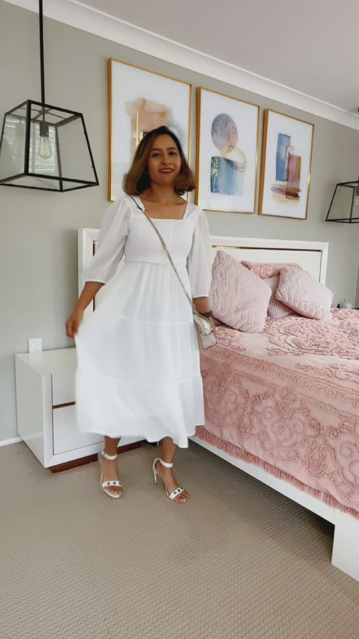 Snow Touch Dress – Mum